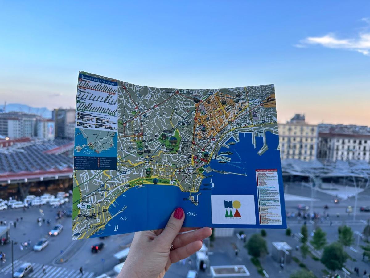 Beb Homa * Napoli